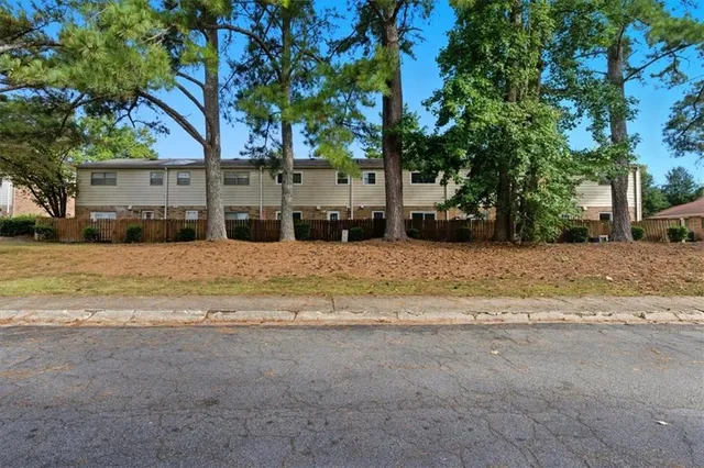 $120,000 | 4701 Flat Shoals Road, Unit 65A, Union City, GA 30291