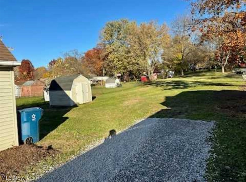 711 Fettro Road Akron, OH 44312 - Photo 16 of 16 Gallery Image 16