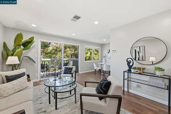 $499,900 | 2332 D Street, Hayward, CA 94541