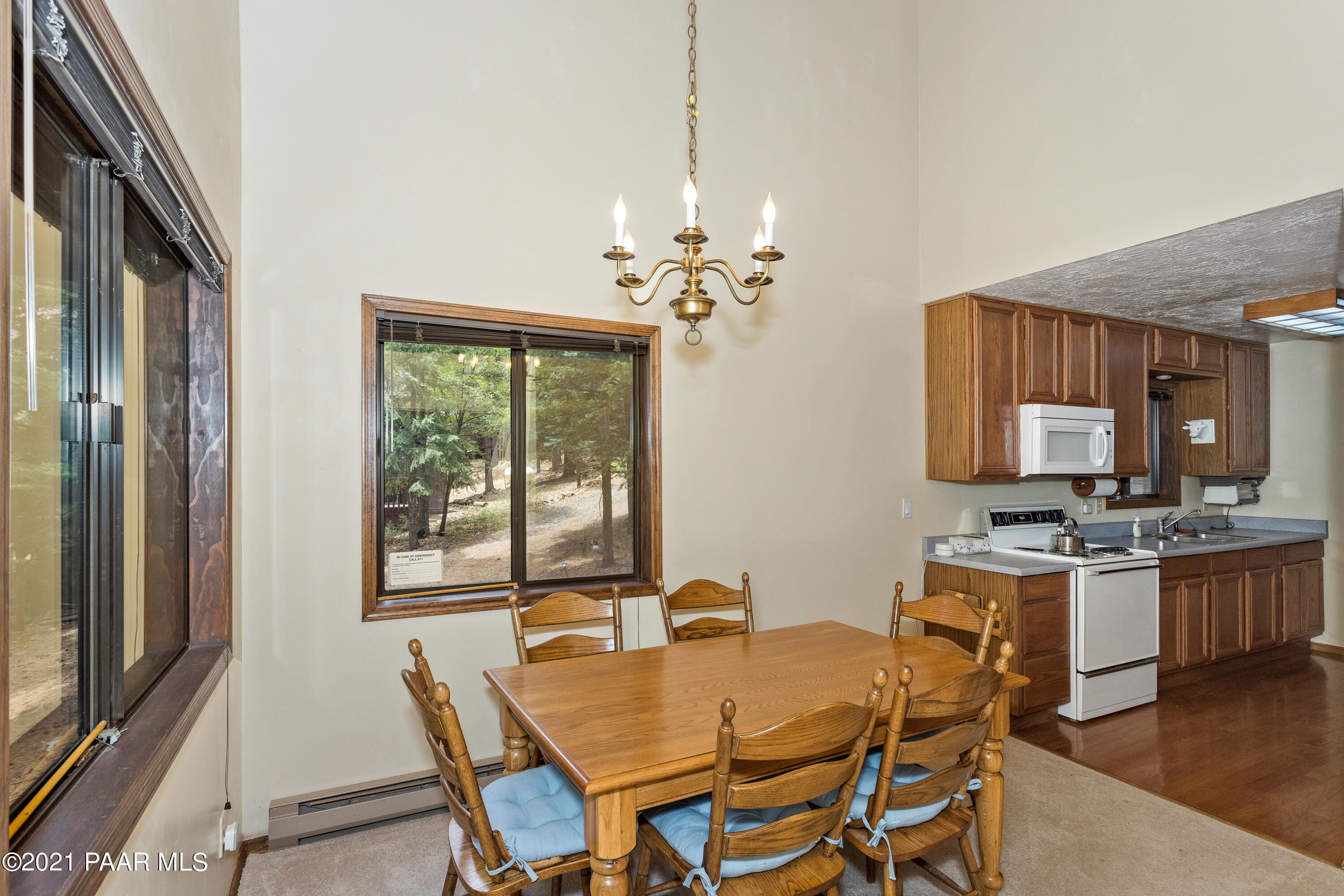 2730 Tunnel Road Prescott, AZ 86303 - Photo 12 of 28 012_Dining Room