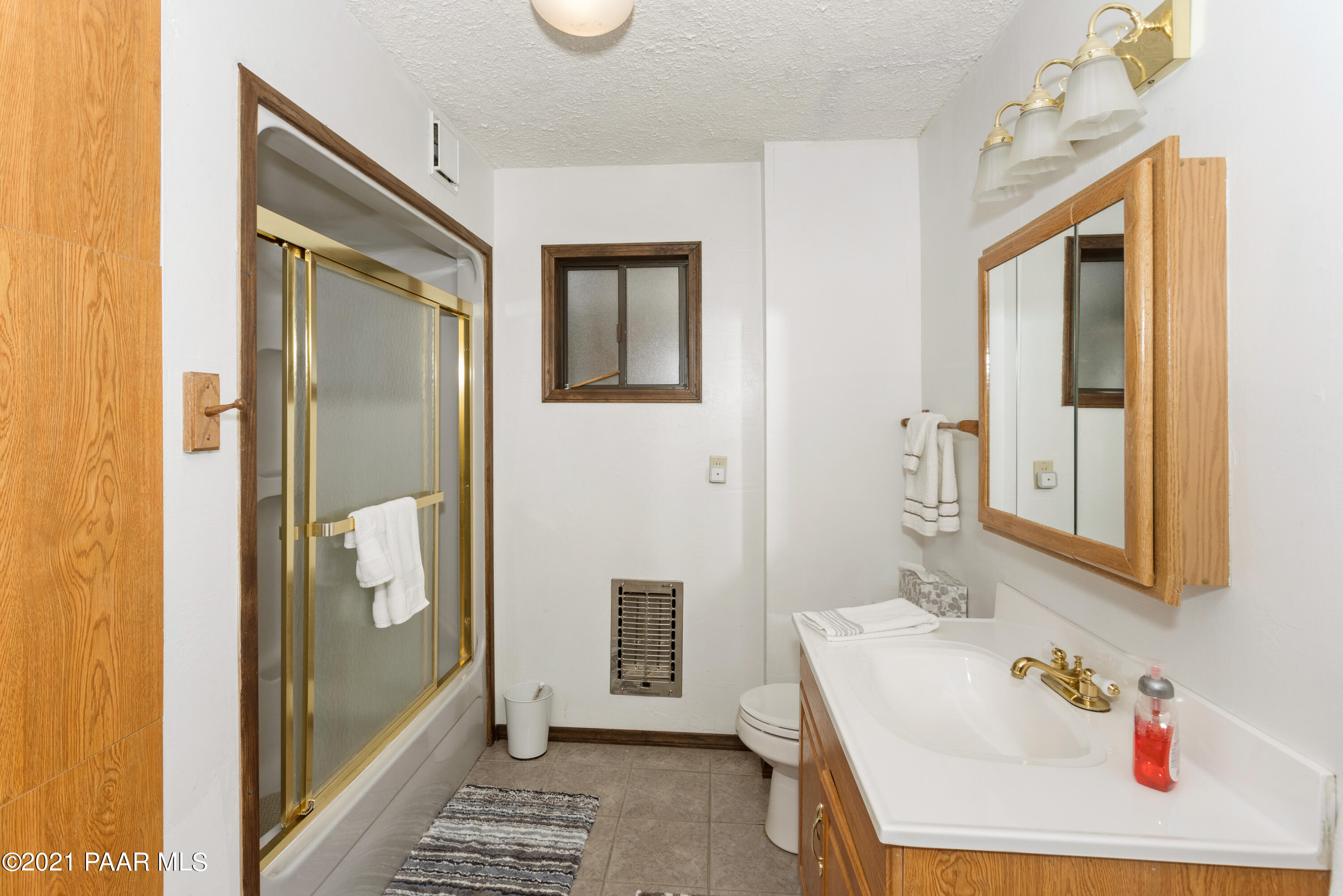2730 Tunnel Road Prescott, AZ 86303 - Photo 18 of 28 018_Bathroom