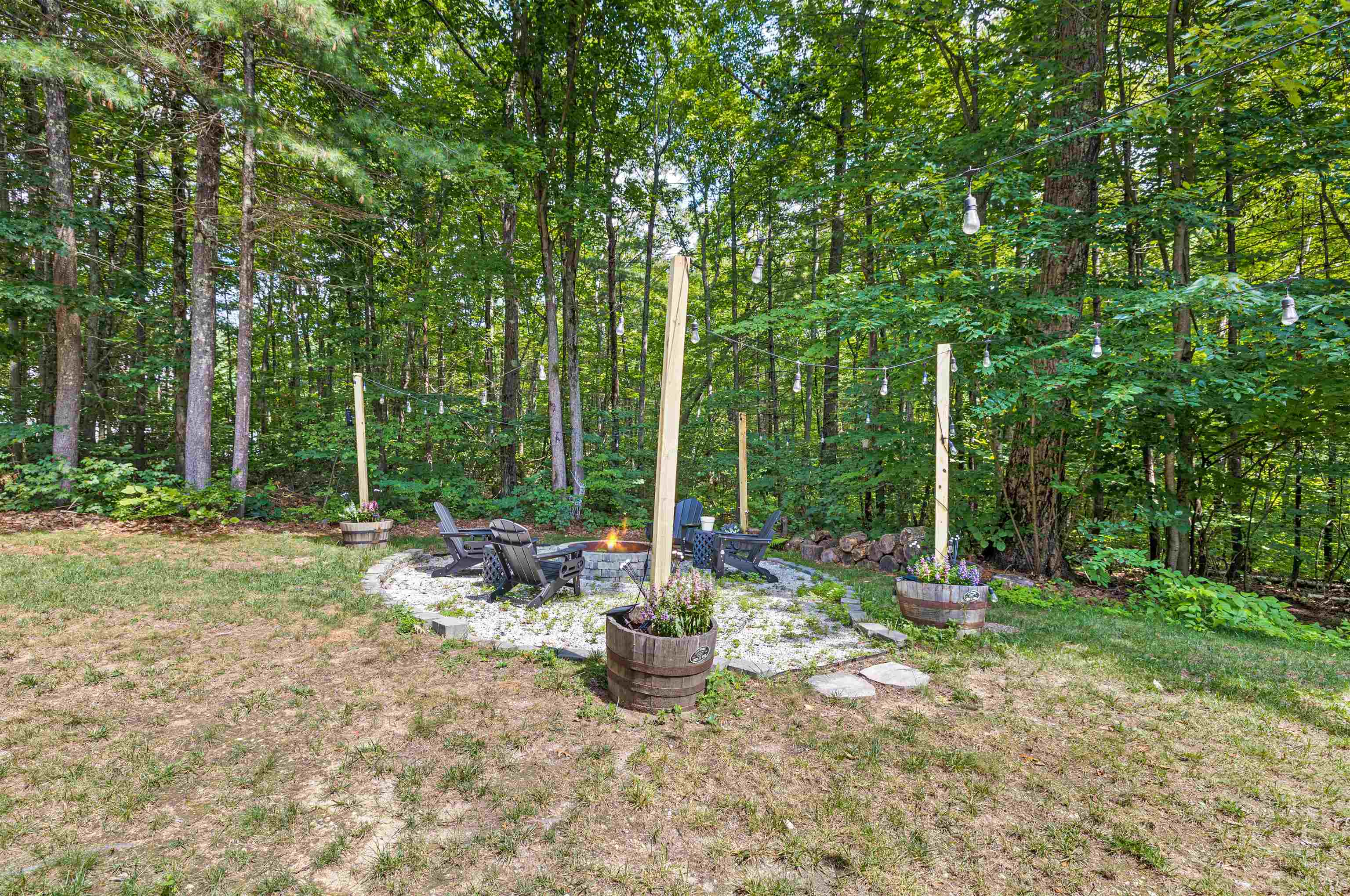 15 Hills Road Hooksett, NH 03106 - Photo 40 of 51 Gallery Image 40