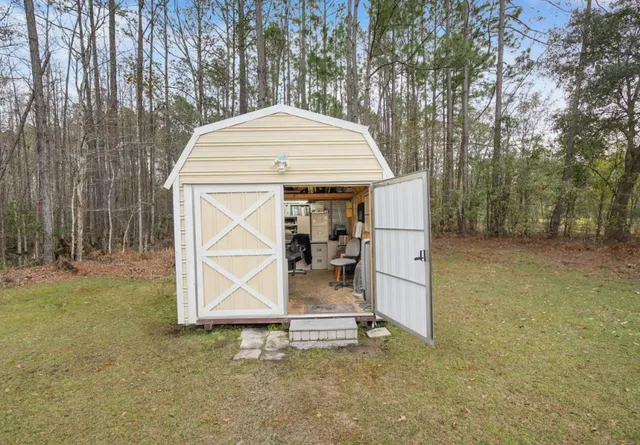 front view of house with a yard