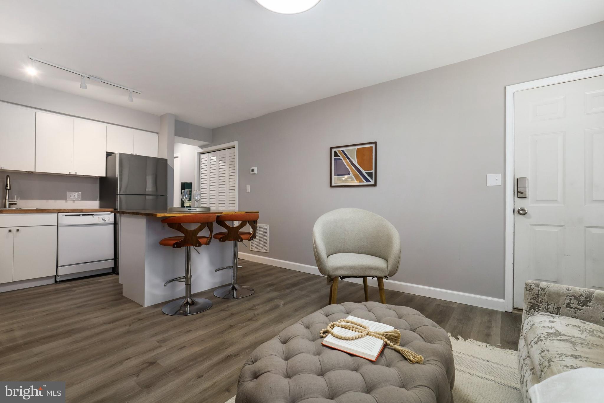 1208 16th Street Northeast, Unit 2 Washington, DC 20002 - Photo 4 of 23