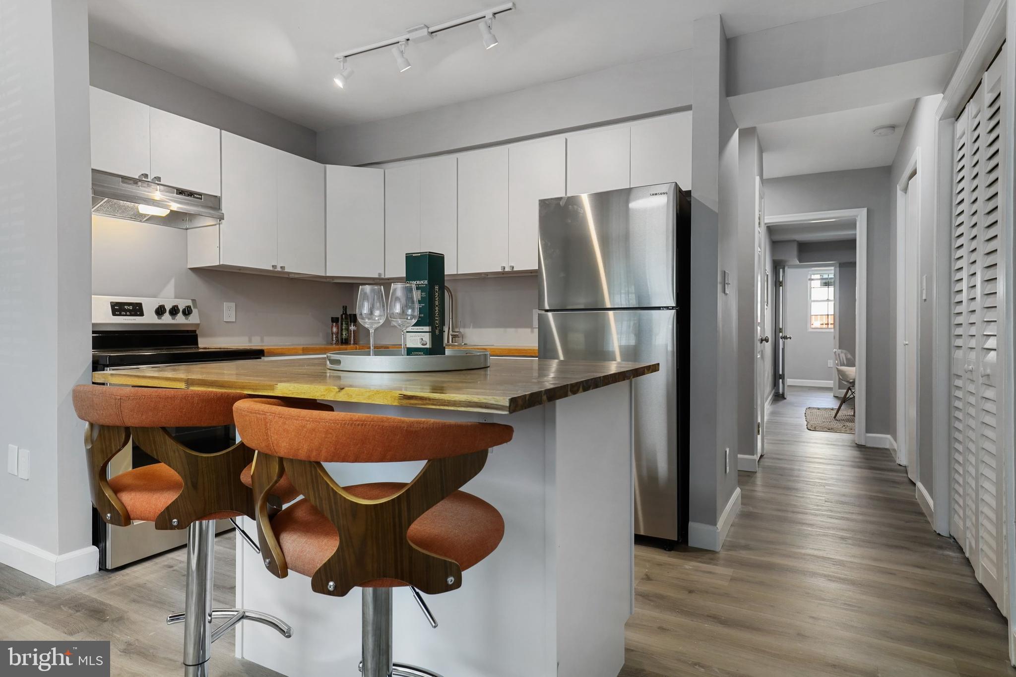 1208 16th Street Northeast, Unit 2 Washington, DC 20002 - Photo 7 of 23