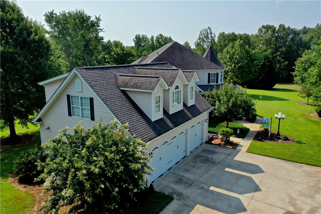 165 Mize Road Belton, SC 29627 - Photo 3 of 30