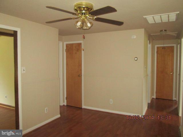 8502 Neck Road Williamsport, MD 21795 - Photo 11 of 18 Interior (General)