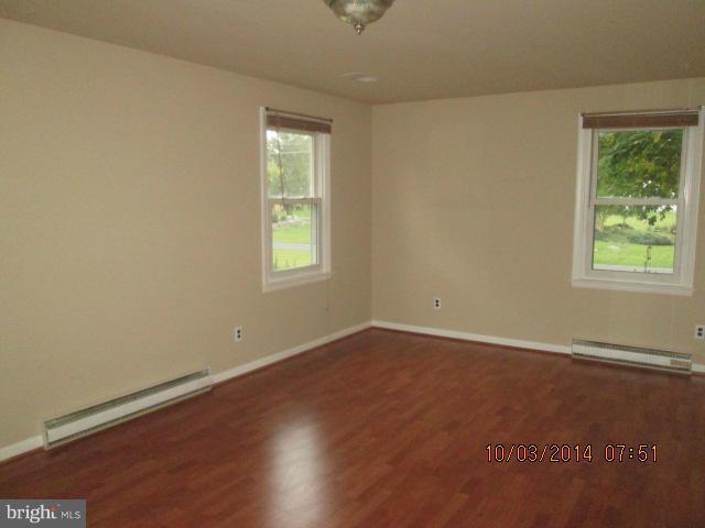 8502 Neck Road Williamsport, MD 21795 - Photo 15 of 18 Interior (General)