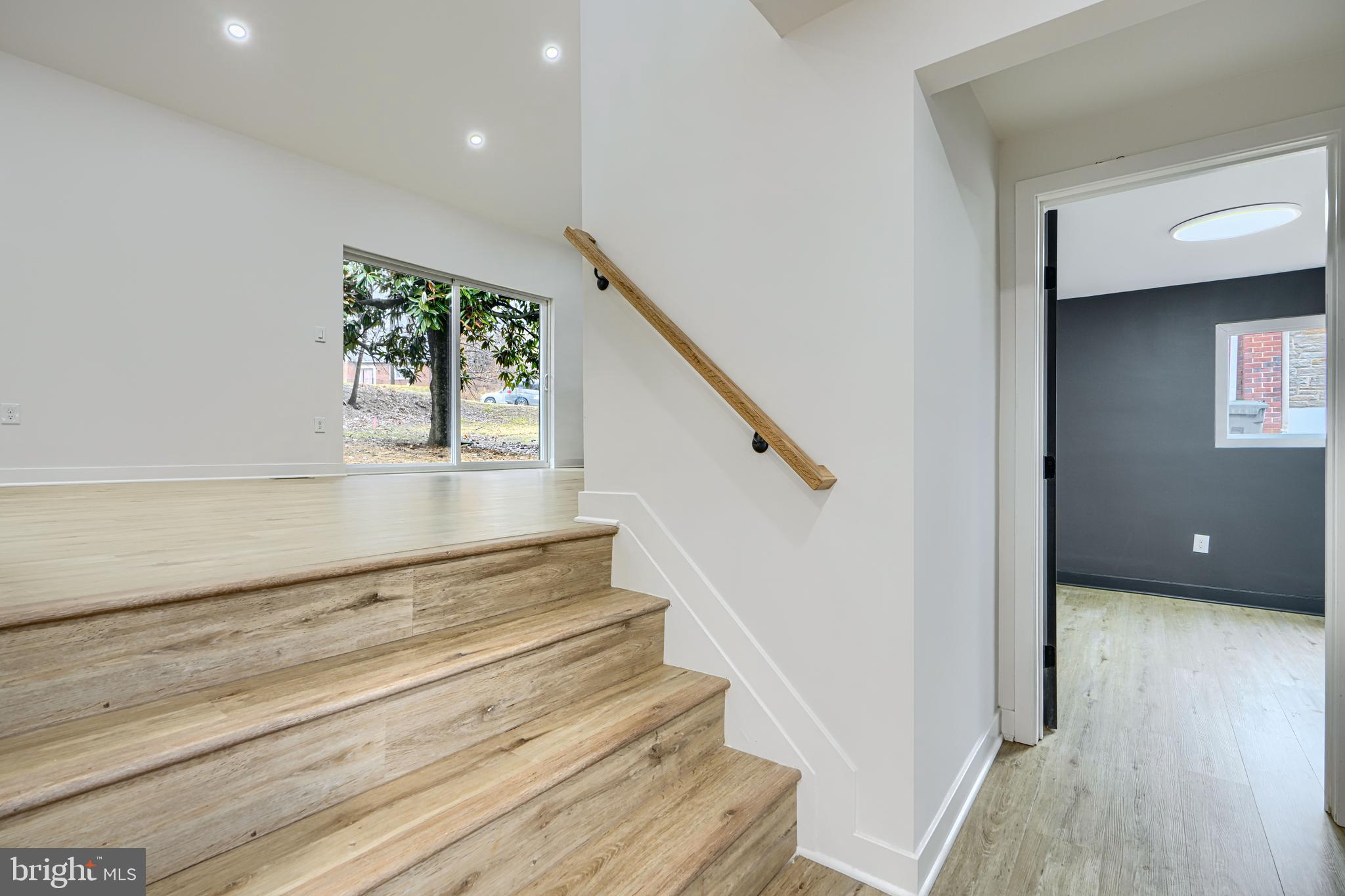 2802 Steele Road Baltimore, MD 21209 - Photo 11 of 50