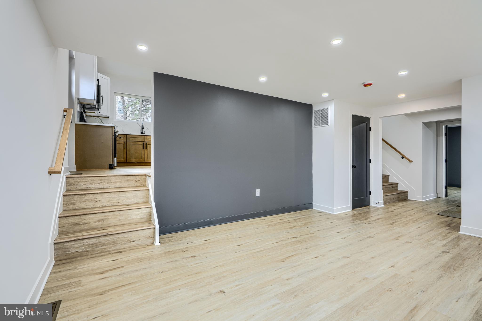 2802 Steele Road Baltimore, MD 21209 - Photo 15 of 50