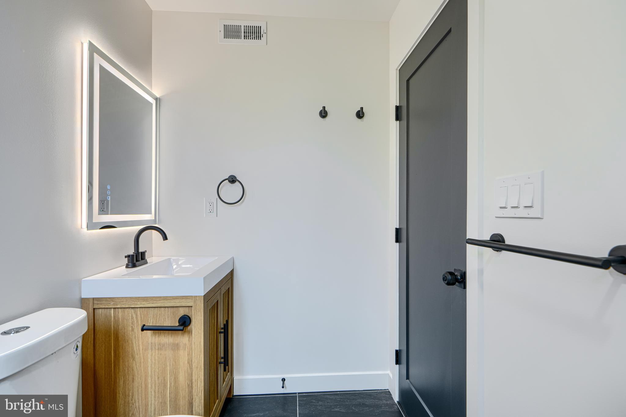 2802 Steele Road Baltimore, MD 21209 - Photo 29 of 50