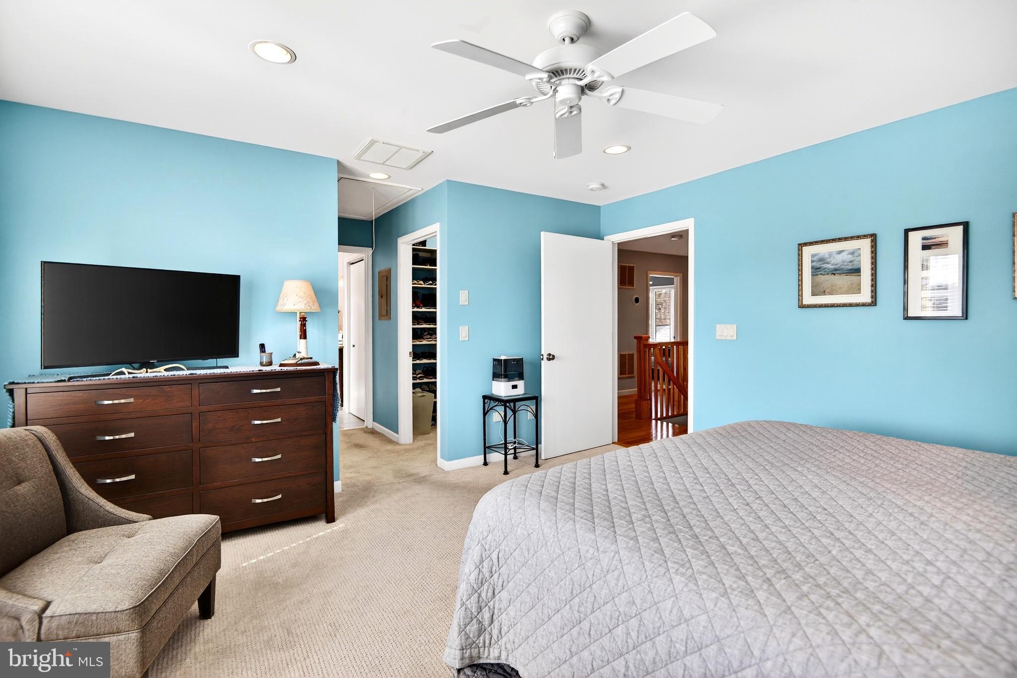 20 Edgewater Drive Tuckerton, NJ 08087 - Photo 30 of 78 a bedroom with a bed and a flat screen tv