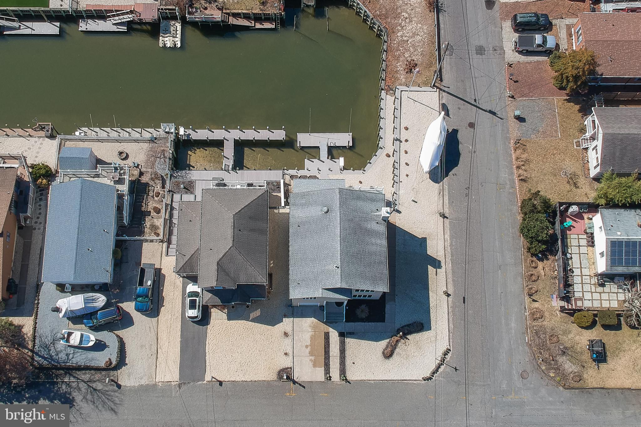 20 Edgewater Drive Tuckerton, NJ 08087 - Photo 69 of 78 an aerial view of a house with outdoor space