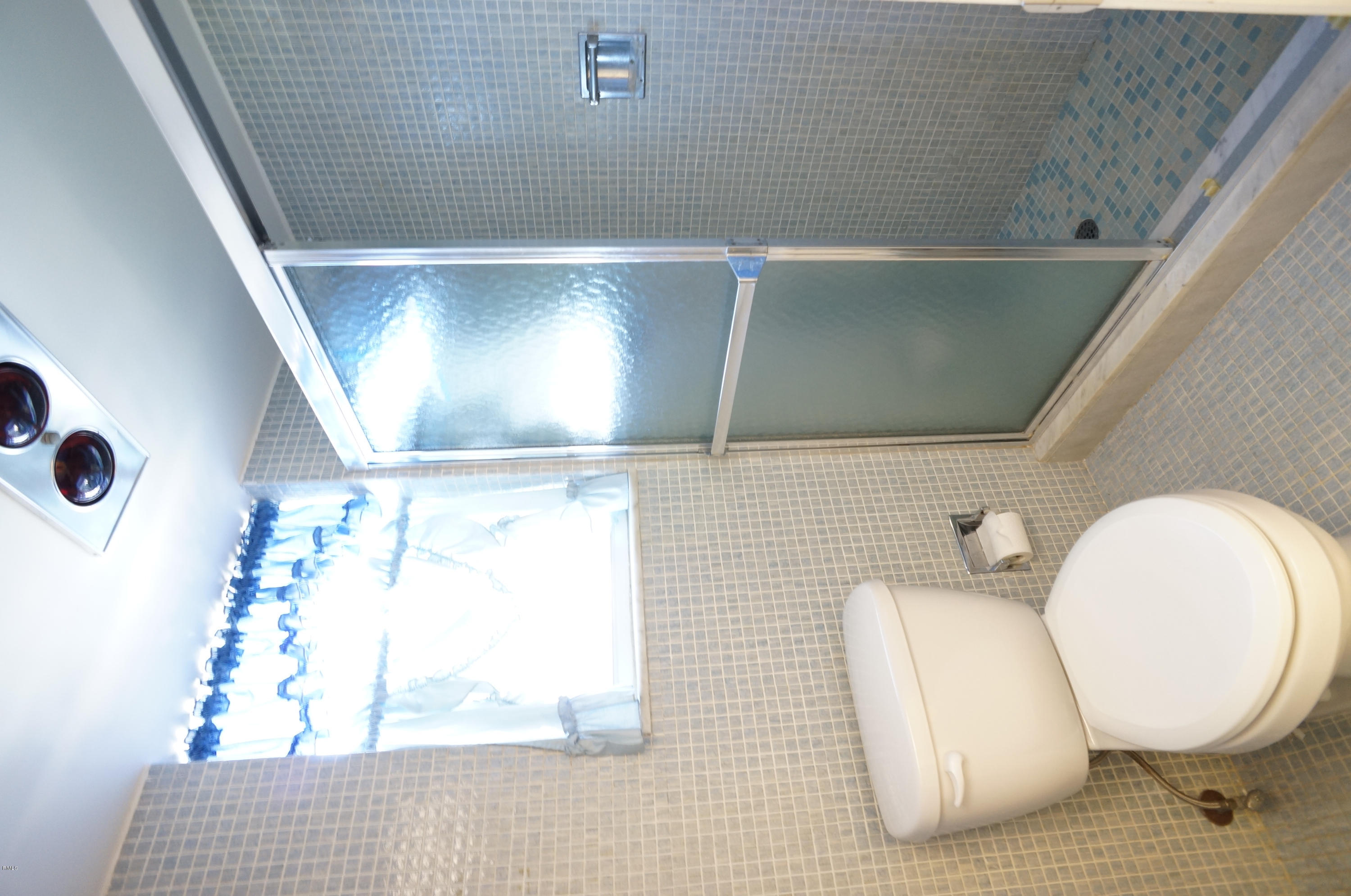 555 Crandon Boulevard, Unit 71 Key Biscayne, FL 33149 - Photo 13 of 16 DSC01148