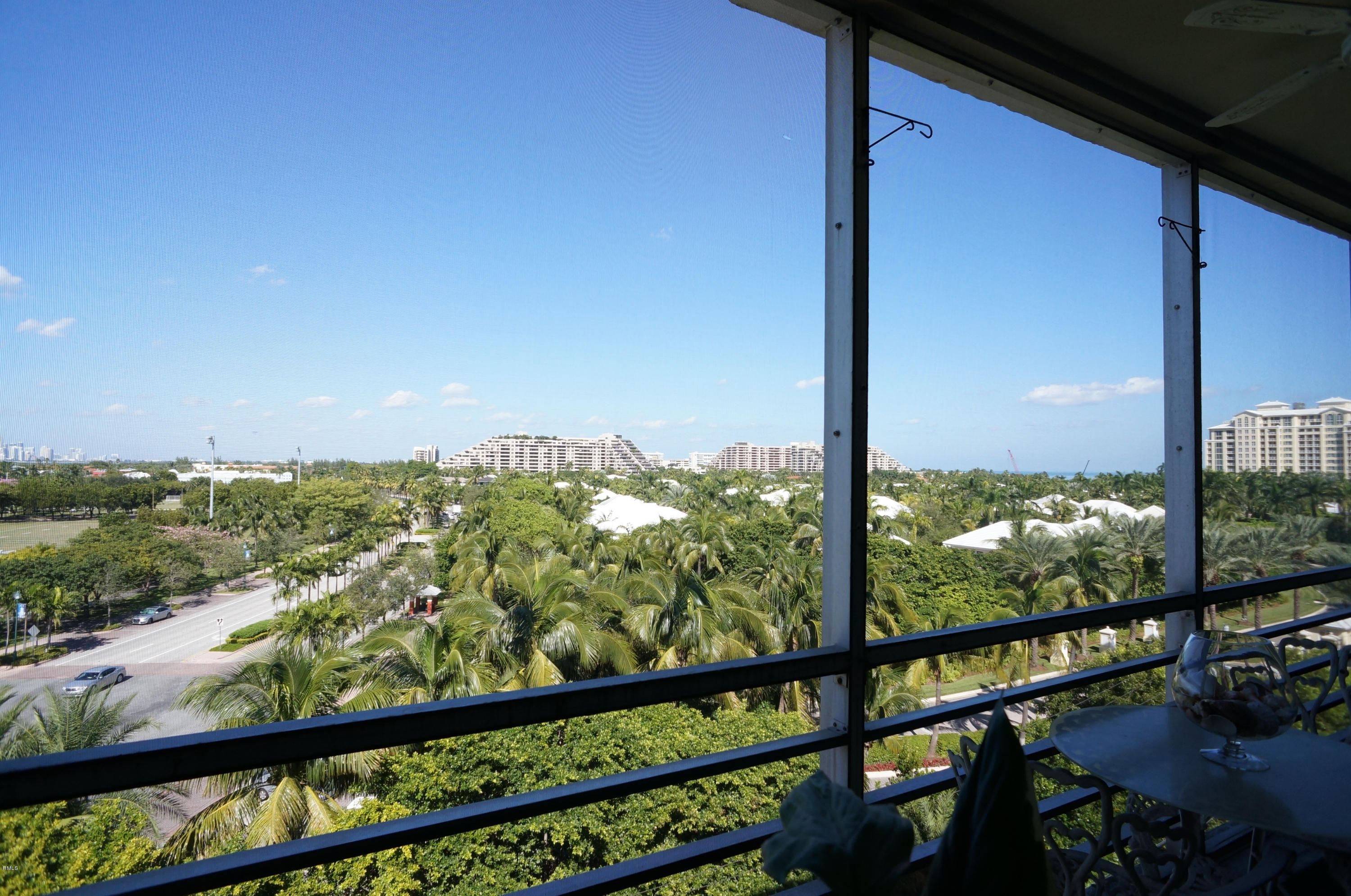 555 Crandon Boulevard, Unit 71 Key Biscayne, FL 33149 - Photo 2 of 16 DSC01140