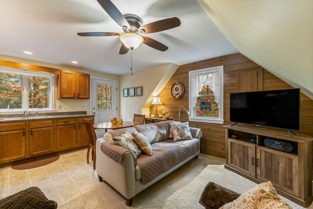 166 Pine Point Road Scarborough, ME 04074 - Photo 38 of 60 31__V5A2017