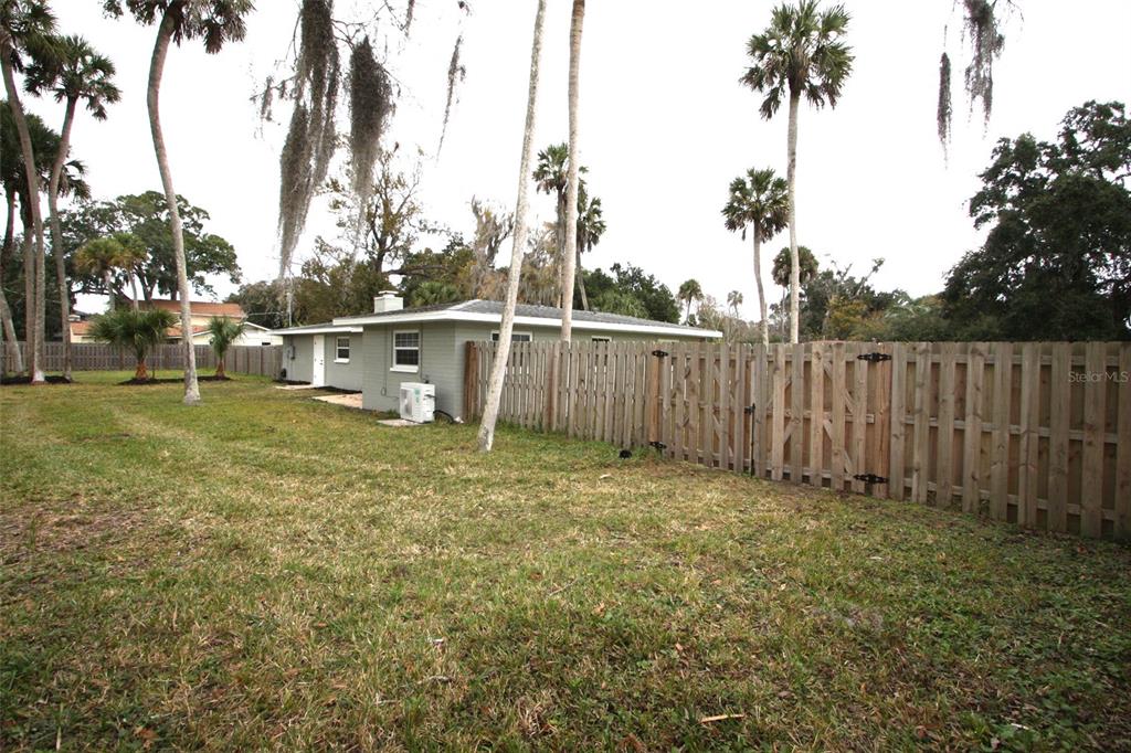 1926 Pine Tree Drive Edgewater, FL 32141 - Photo 24 of 26