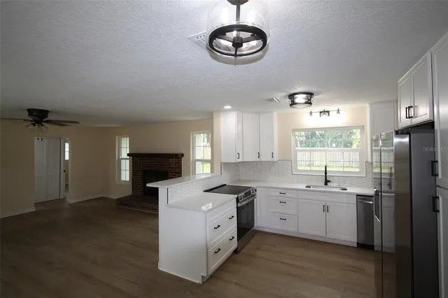 $296,000 | 1926 Pine Tree Drive, Edgewater, FL 32141