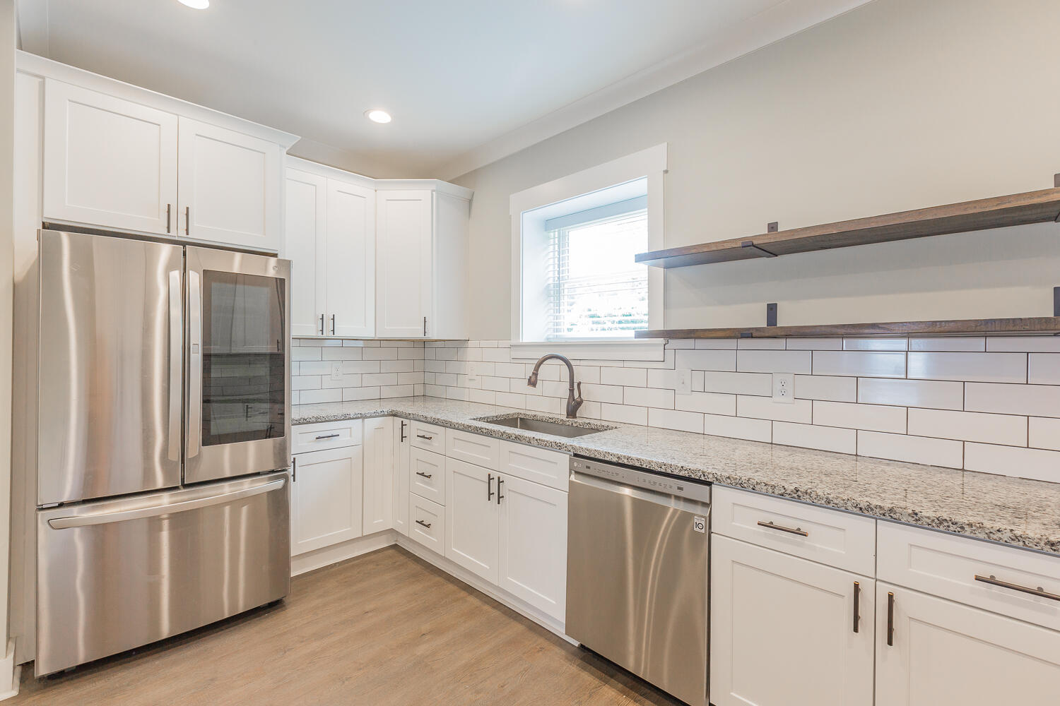 4204 St Elmo Avenue Chattanooga, TN 37409 - Photo 13 of 19 4202 St. Elmo Ave 37409 HD -34