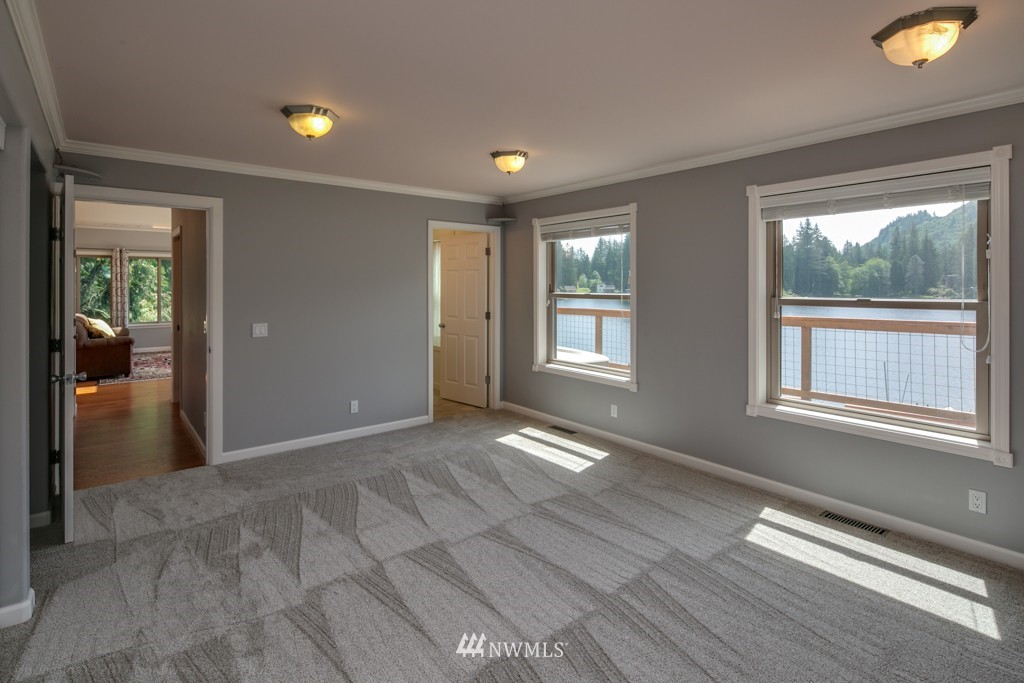 225 Thompson Road Sedro-Woolley, WA 98284 - Photo 12 of 25 Gallery Image 12