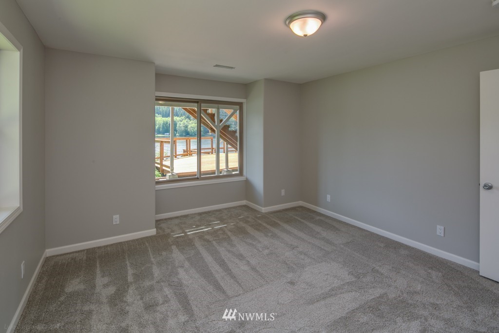 225 Thompson Road Sedro-Woolley, WA 98284 - Photo 16 of 25 Gallery Image 16