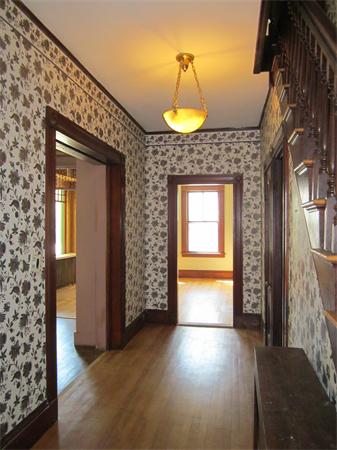 35 Warwick Road Newton, MA 02465 - Photo 7 of 13