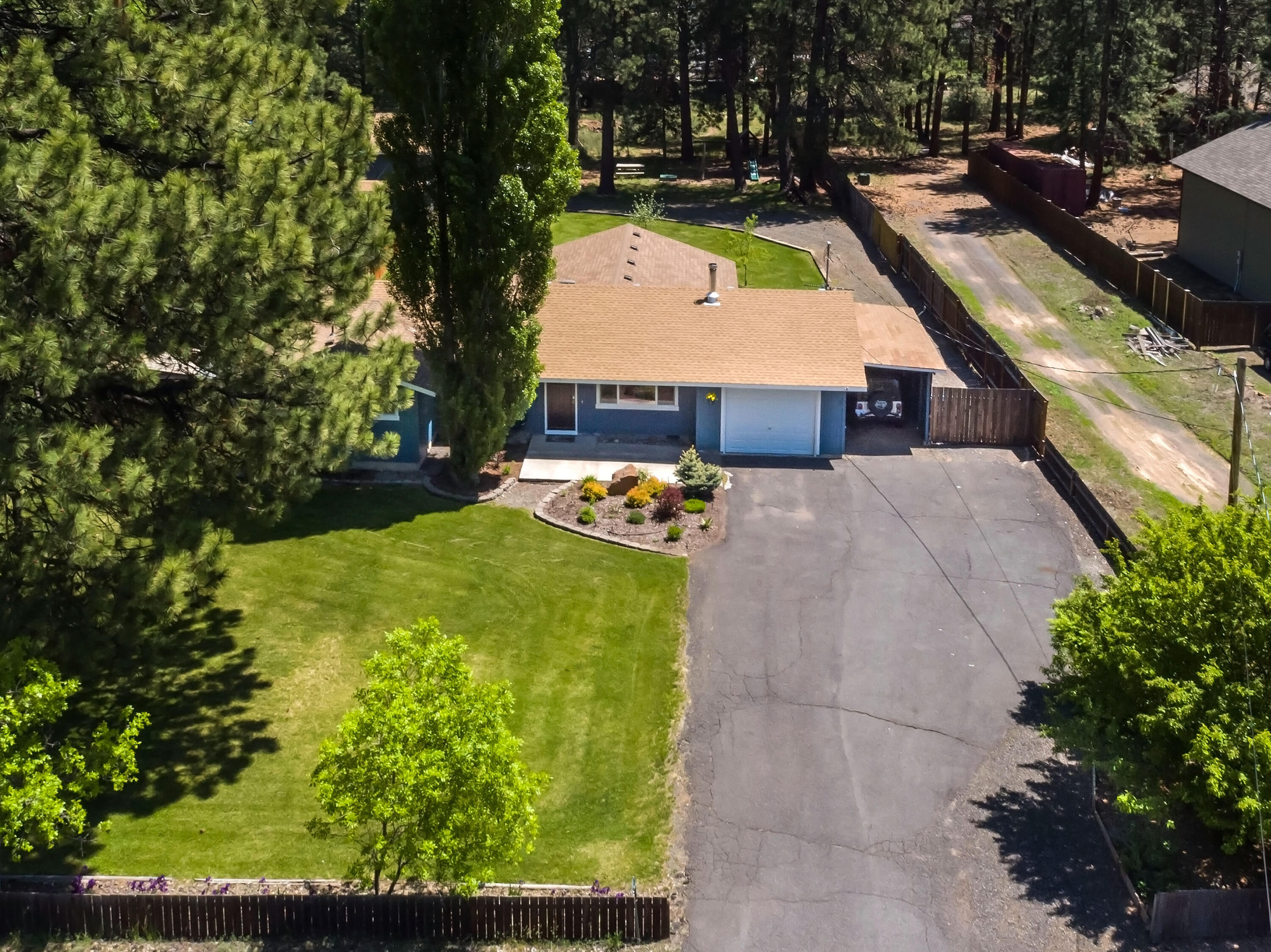59712 Navajo Road Bend, OR 97702 - Photo 35 of 43 59712 Navajo_001