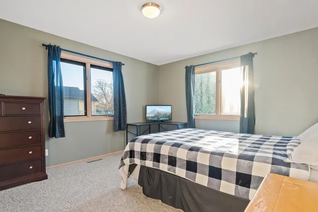 $424,500 | 1405 Steger Road Northwest, Alexandria, MN 56308