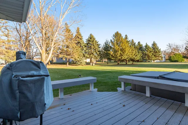 $424,500 | 1405 Steger Road Northwest, Alexandria, MN 56308