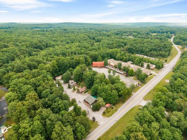 $1,750,000 | 11845 Highway 41, Monteagle, TN 37356