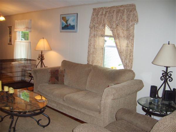 194 Lafayette Road, Unit 3E Salisbury, MA 01952 - Photo 3 of 10 Gallery Image 3