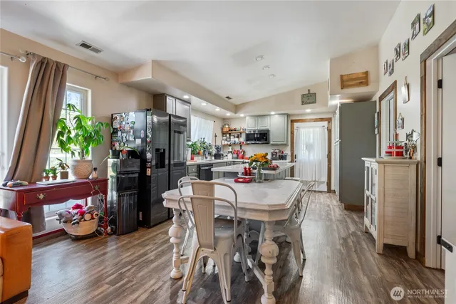 $585,000 | 31410 Orville Road East, Graham, WA 98338