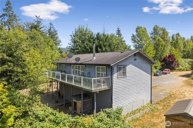 $585,000 | 31410 Orville Road East, Graham, WA 98338