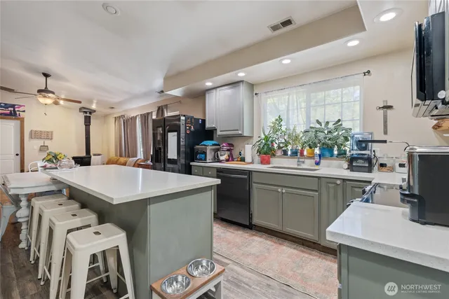 $585,000 | 31410 Orville Road East, Graham, WA 98338