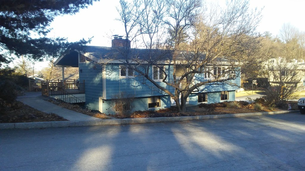 9 Fatima Road Stoneham, MA 02180 - Photo 2 of 26