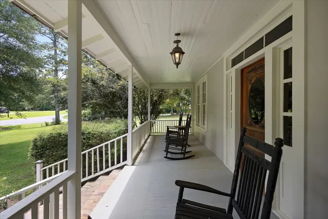 $479,000 | 3350 Mt Pleasant Lane Southeast, Bogue Chitto, MS 39629