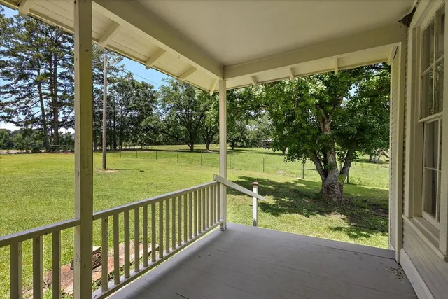 $479,000 | 3350 Mt Pleasant Lane Southeast, Bogue Chitto, MS 39629