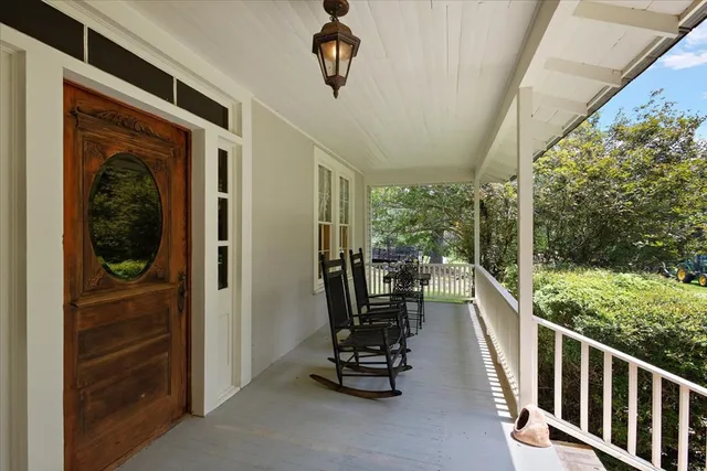 $479,000 | 3350 Mt Pleasant Lane Southeast, Bogue Chitto, MS 39629