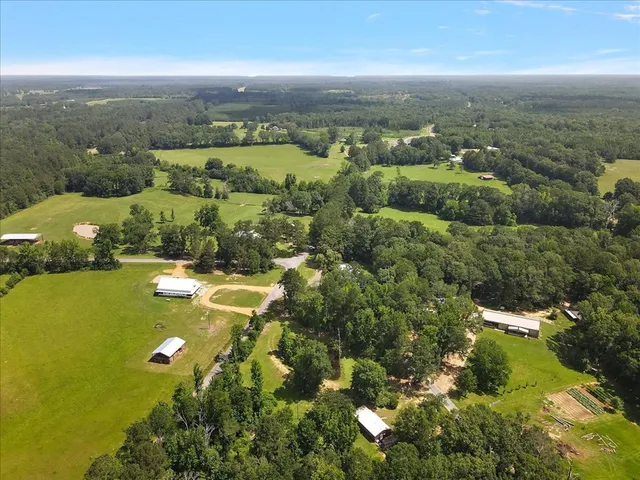 $479,000 | 3350 Mt Pleasant Lane Southeast, Bogue Chitto, MS 39629
