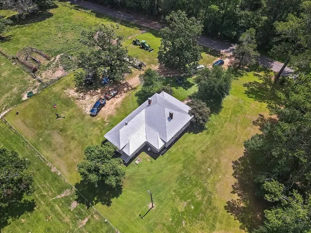 $479,000 | 3350 Mt Pleasant Lane Southeast, Bogue Chitto, MS 39629