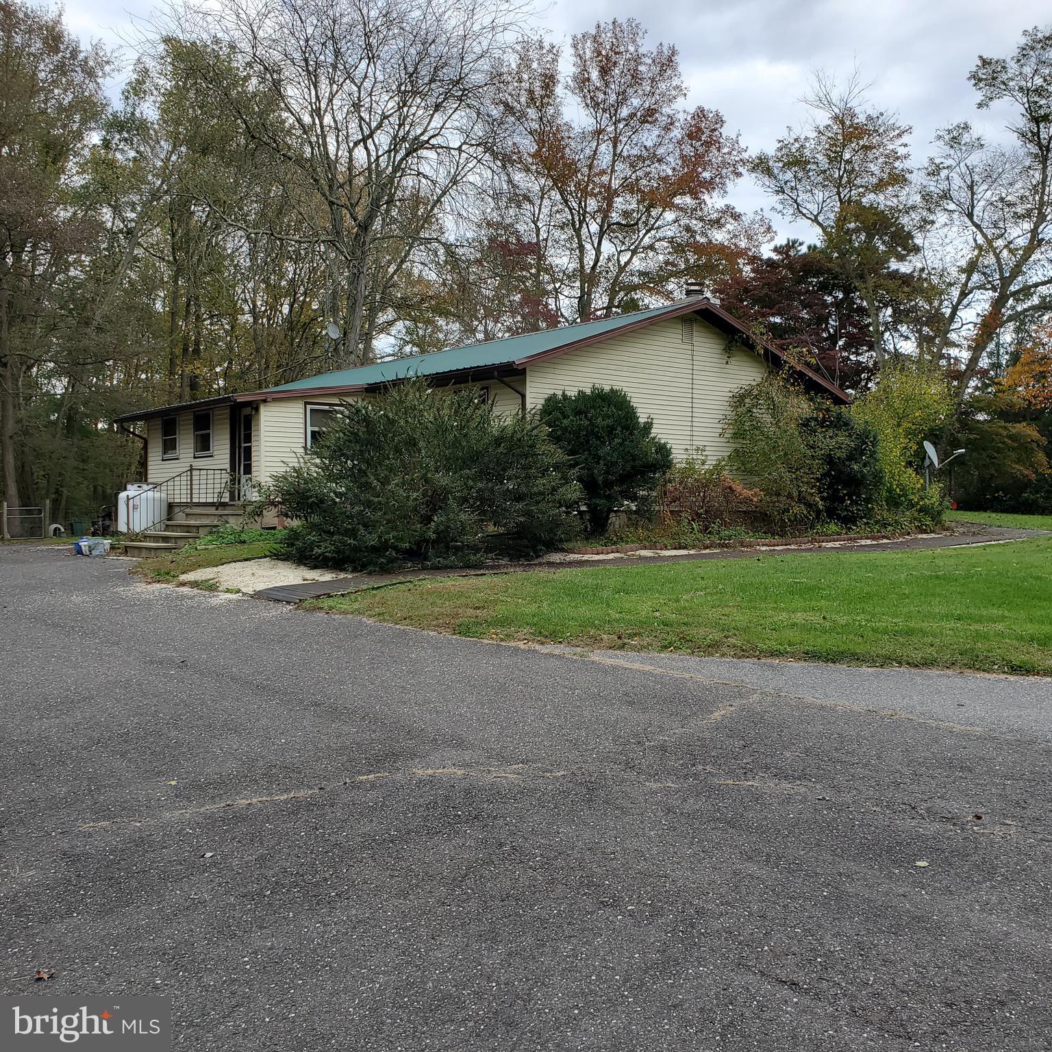 44 Brickyard Road Woodstown, NJ 08098 - Photo 3 of 14