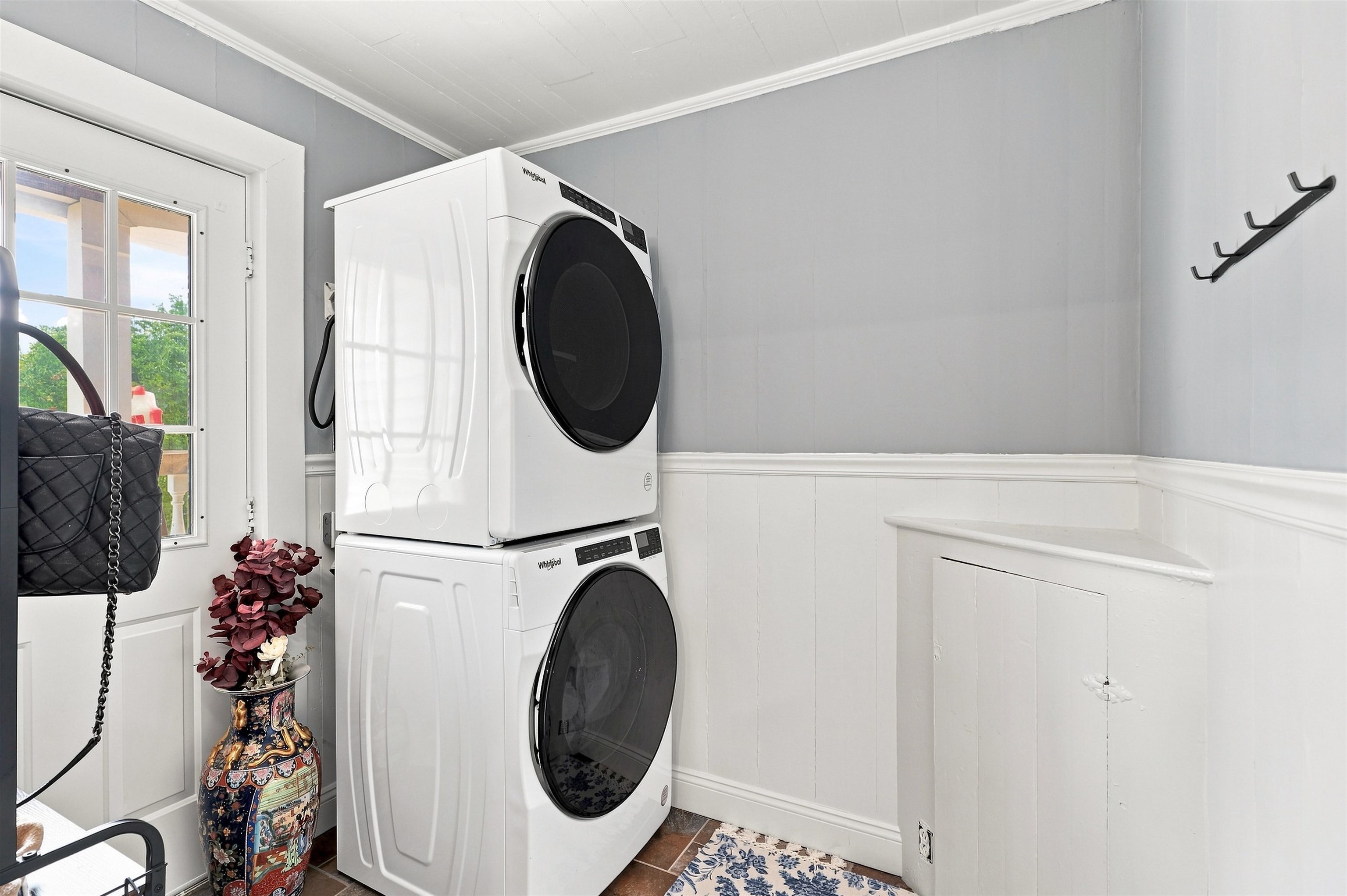 74 Charles Street, Unit 2 Rochester, NH 03867 - Photo 15 of 25 Gallery Image 15