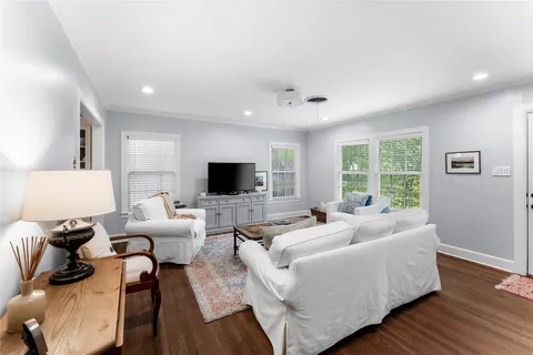 $995,000 | 1701 West 33rd Street, Austin, TX 78703
