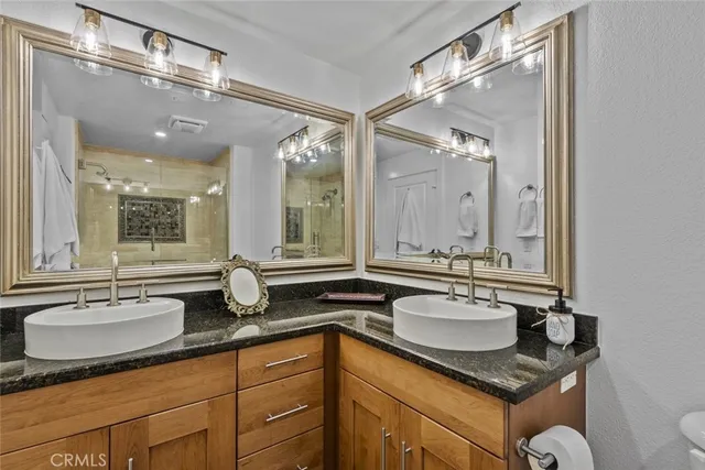 $6,000 | 24507 Town Center Drive, Unit 7318, Valencia, CA 91355