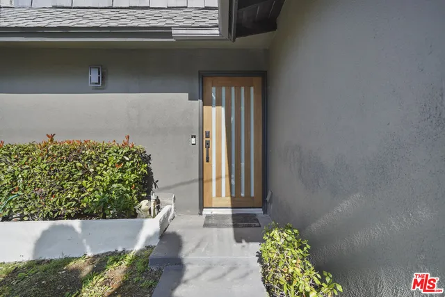 $1,050,000 | 531 Benson Way, Thousand Oaks, CA 91360