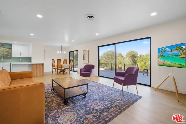 $1,050,000 | 531 Benson Way, Thousand Oaks, CA 91360