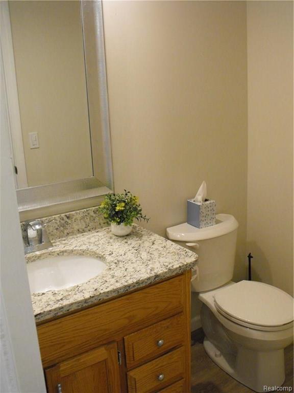 402 Baldwin Avenue Rochester, MI 48307 - Photo 27 of 40