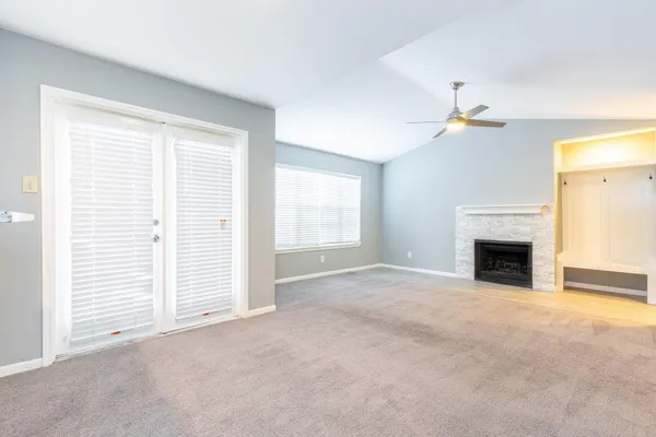 $88,988 | 14600 Fonmeadow Drive, Unit 607, Houston, TX 77035