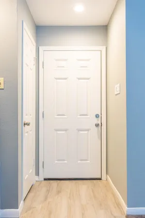 $88,988 | 14600 Fonmeadow Drive, Unit 607, Houston, TX 77035