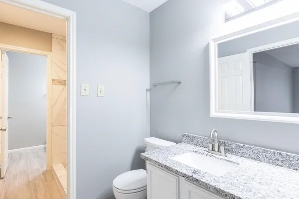 $88,988 | 14600 Fonmeadow Drive, Unit 607, Houston, TX 77035